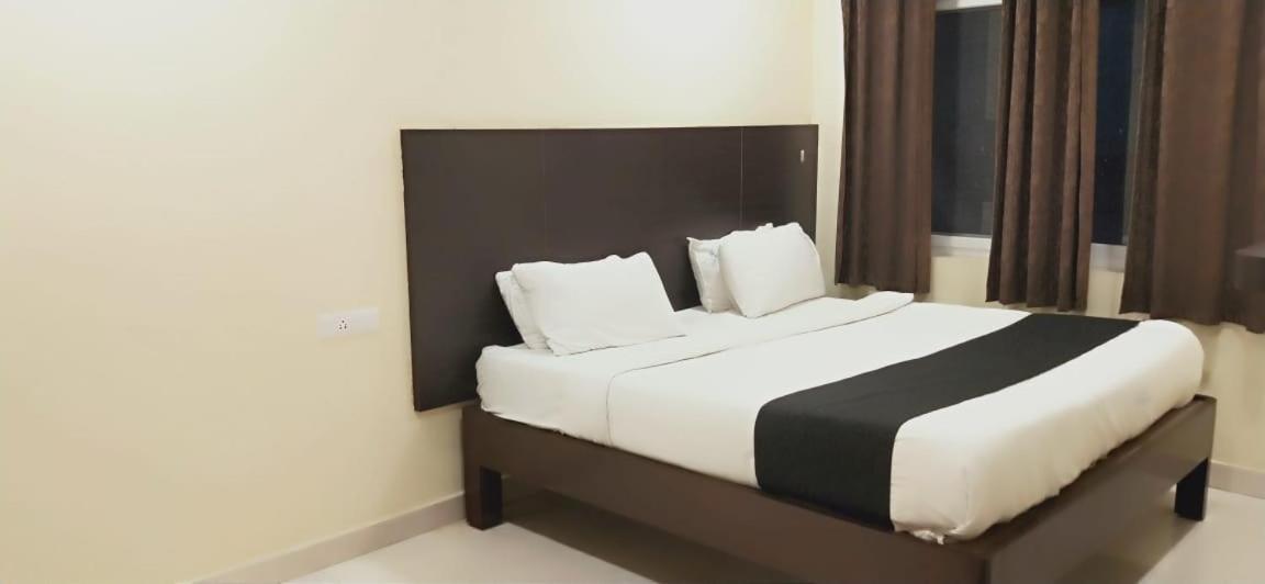 Arvind Stay Hotel, Rk Beach Vizag Visakhapatnam Bagian luar foto